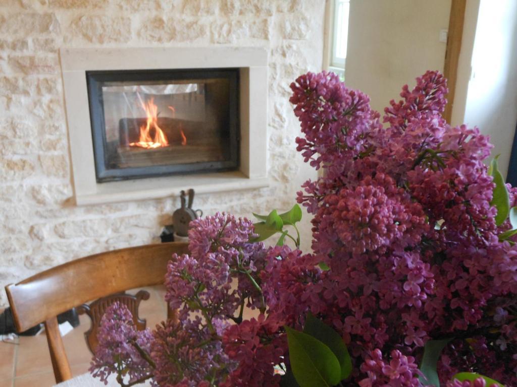 Auberge De La Tuilerie Surgy Εξωτερικό φωτογραφία