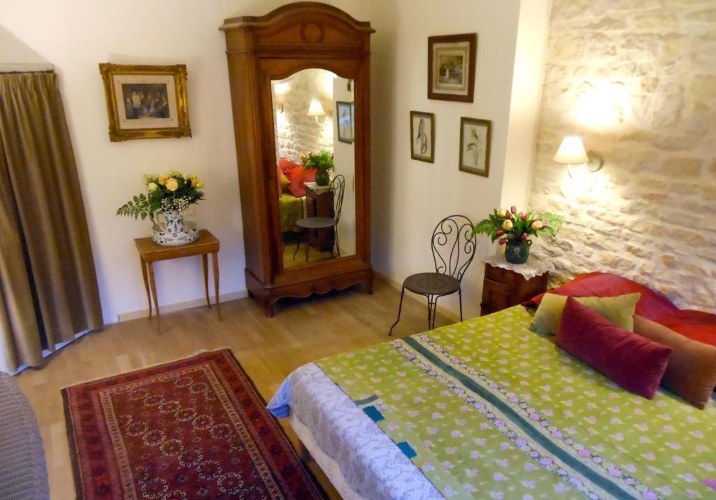 Auberge De La Tuilerie Surgy Εξωτερικό φωτογραφία